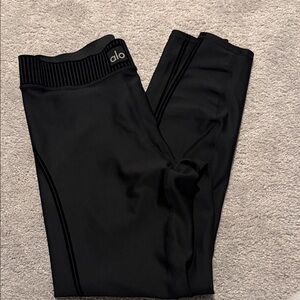 ALO Yoga Jet Black Performance Leggings